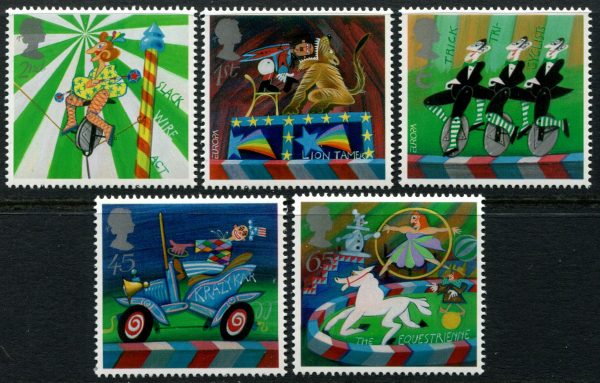 GREAT BRITAIN - 2002 'CIRCUS' Set of 5 MNH [E4162]