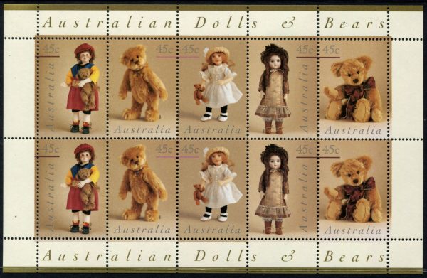 AUSTRALIA - 1997 'DOLLS & BEARS' Sheetlet of 10 MNH [B6102]