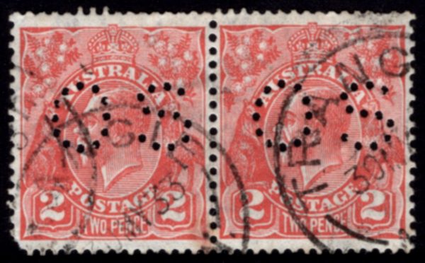 AUSTRALIA - 1966 KGV CofA Wmk 2d 'RED' SG127 Used [D6173]