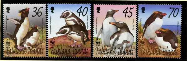 FALKLAND ISLANDS - 2002 WWF 'PENGUINS' Set of 4 MNH [E7377]