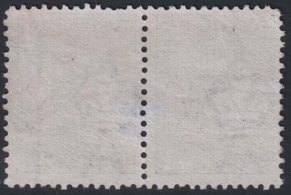 AUSTRALIA - 1913 ROO 1st Wmk 2d 'GREY' Pair SG 3 FU Cv $24 [E1035]