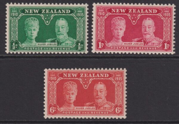 New Zealand - 1935 Silver Jubilee Set SG 373/5 MLH Cv £ 20 [E6618]