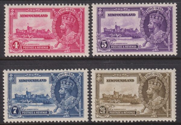 Newfoundland - 1935 Silver Jubilee Set SG 250/3 MLH Cv £ 10 [E6630]